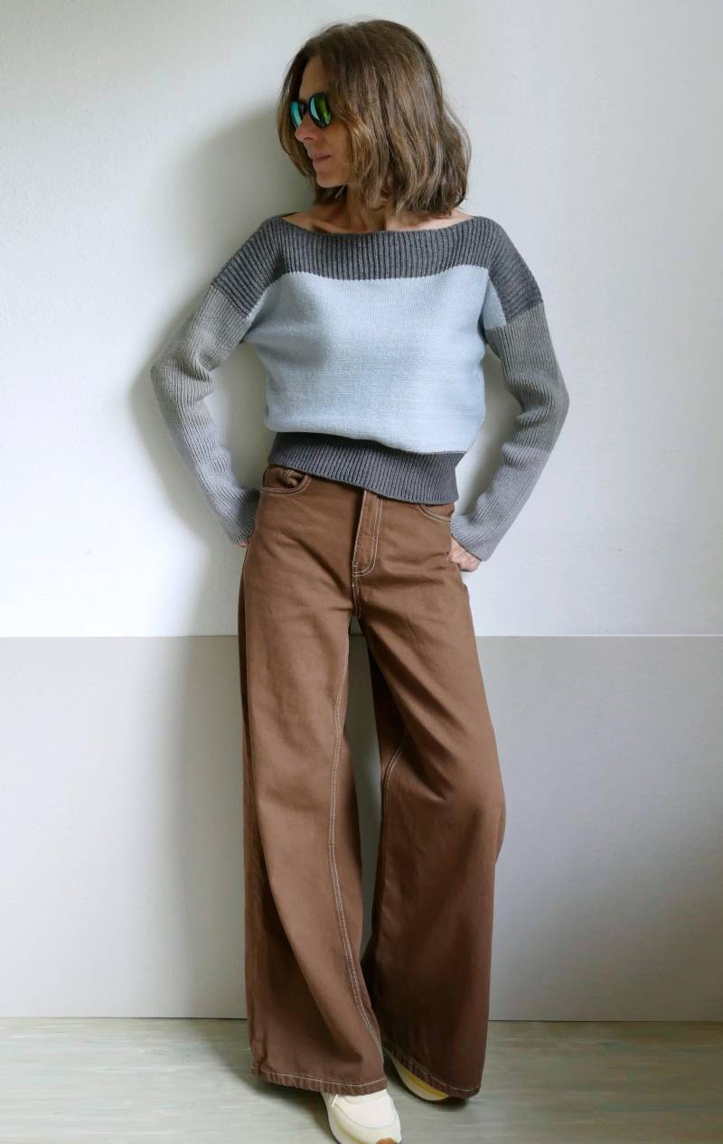 Gestrickter Grauer Color Block Pullover Aus Merinowolle Und Baumwolle von dashazim