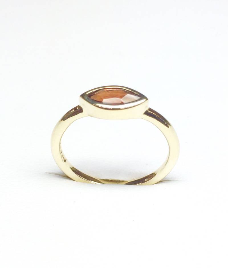 10K Gelbgold Granat Ring Edelstein | 8 X 4 Mm 10K Gelbgold Granat Ring Edelstein | 8 X 4 Mm von dasilvajewelry