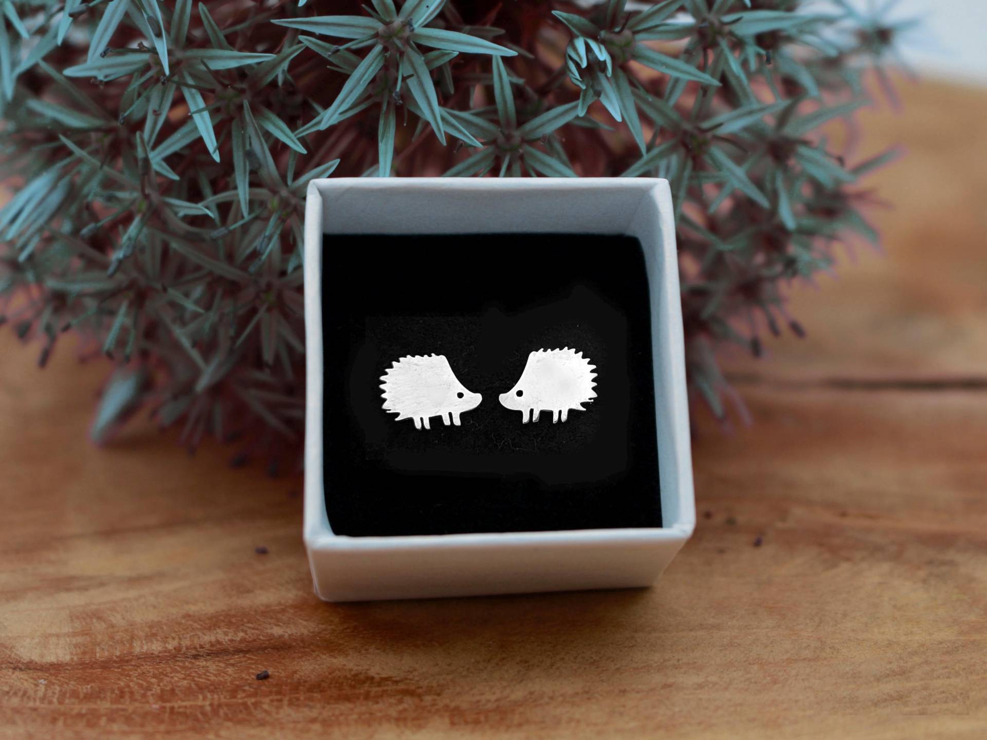 Igel Ohrstecker Edelstahl Silber | Herbst Schmuck Tiermotiv Süße Geschenkidee Für Frauen & Mädchen von davaleriaShop