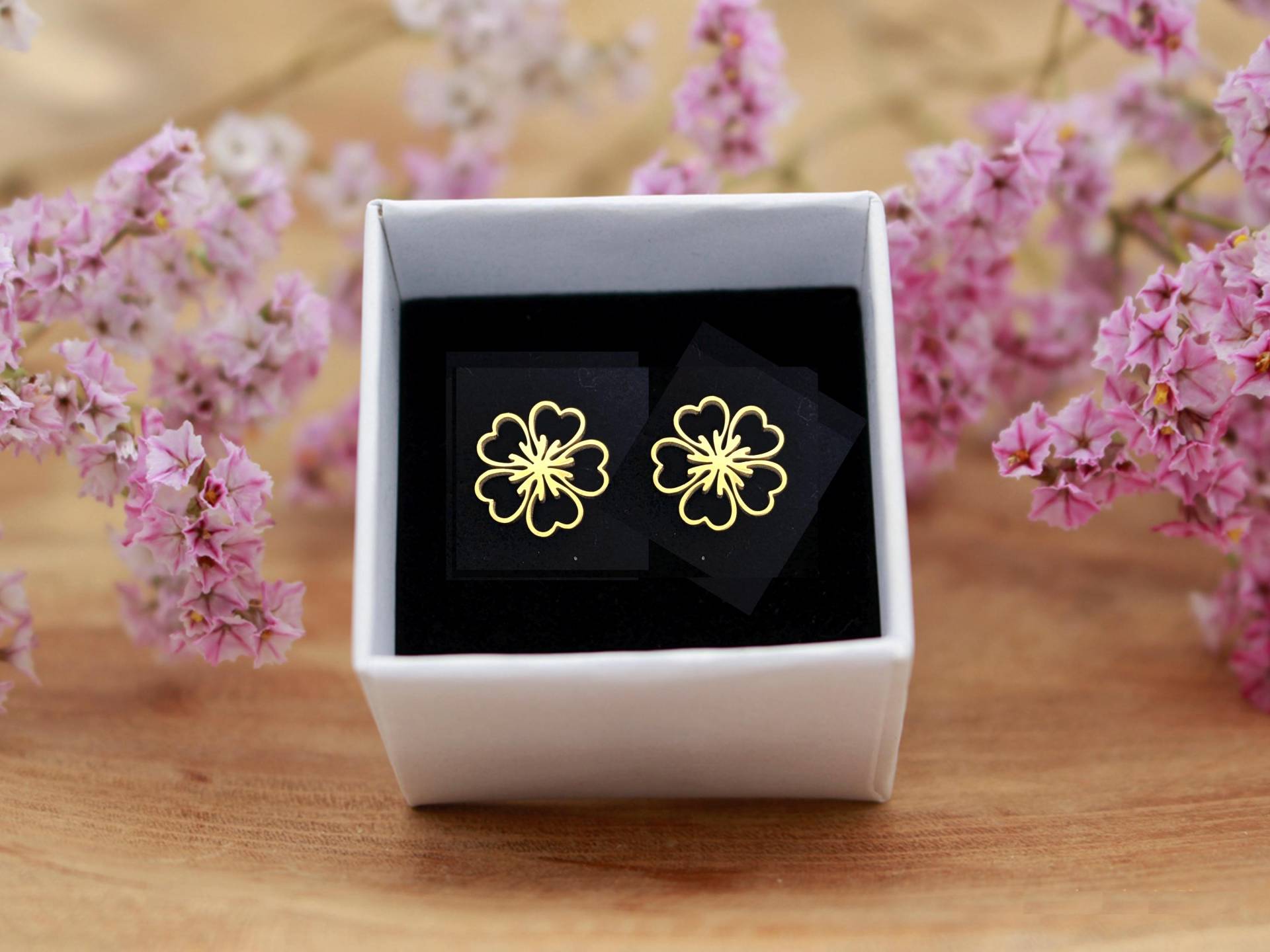 Ohrstecker Blume Blüte Floral Gold von davaleriaShop