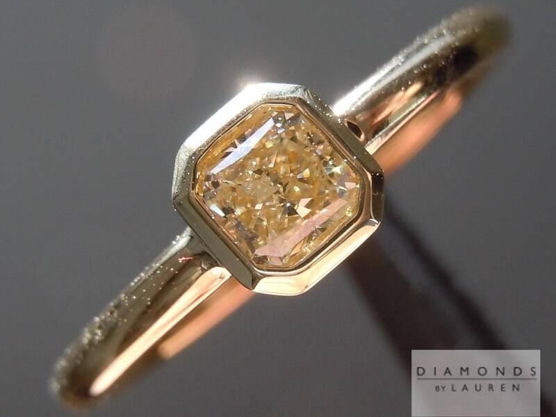 0.30Ct Gelb Si1 Strahlend Geschliffener Diamant Ring R5371 von dblauren