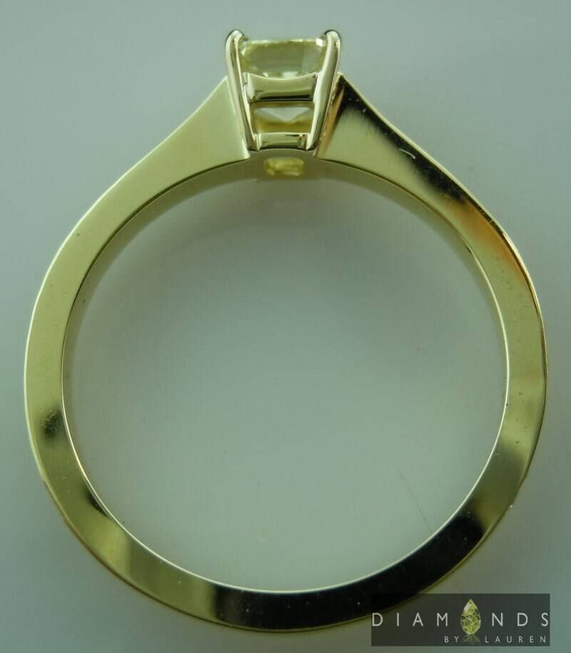 0.32Ct Ausgefallener Gelber Si1 Kissenschliff Diamant Ring R6880 von dblauren