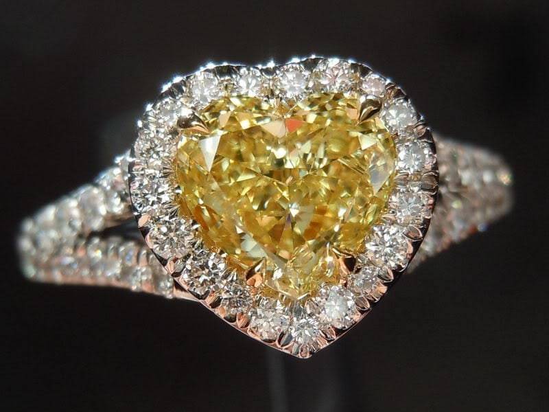 0.79Ct Ausgefallener Gelber Si2 Herz Form Diamant Ring R4168 von dblauren