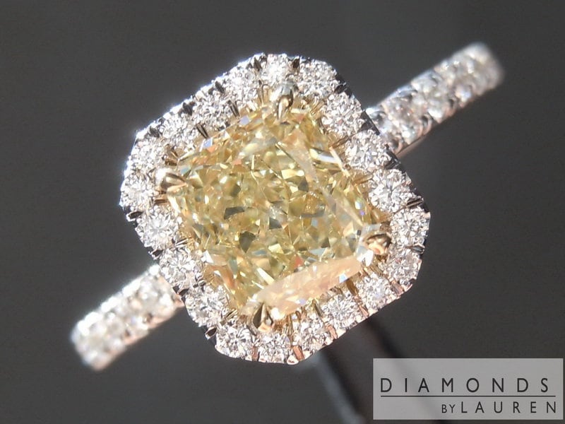 1.01Ct Bräunlich Grünlich Gelb Vs2 Diamantring Im Radiant Cut R6624 von dblauren