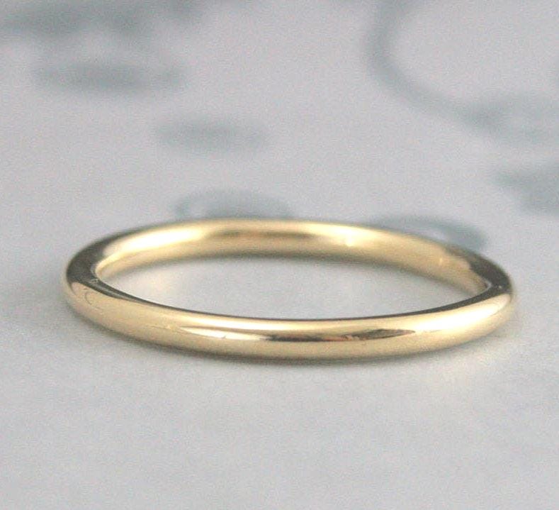 2 Mm Vollrundes Band - Goldband Solider Goldring 14K Roll Me Round Comfort Fit Damen Ehering Recycelter von debblazer