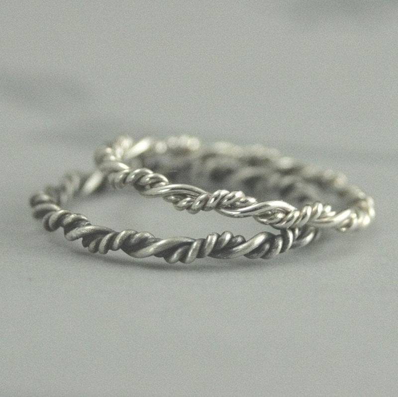 Fancy Twist RingSilver BandSilber RingSeilringSilber Ringstacking RingstapelringDünnes Silber Band von debblazer