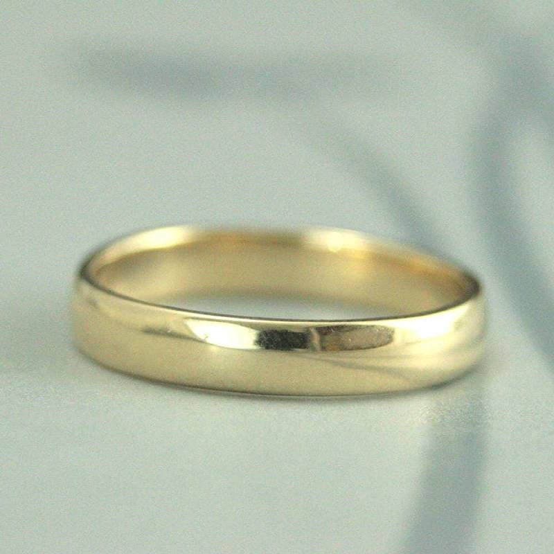 Goldring 4 Mm Abgerundet Schlichter Jane Ehering Massivgoldring Breites Goldband Herrengoldring Handgemachter Damengoldring von debblazer