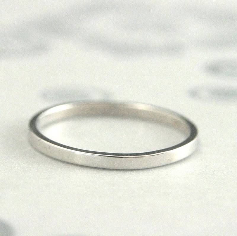 Platin Ehering Damen Platinring Schmales Platinband Flaches Handgemachtes 1, 5 Mm Mal 1 von debblazer