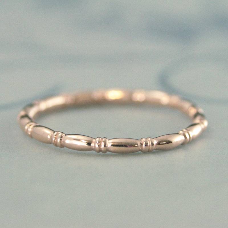 Roségoldring Ehering Damengoldring Goldring Stapelbarer Rotgold Perlenring Gekrimpter Ring Massiv von debblazer