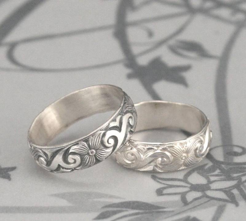 Silber Blumen BandFloral Und Swirl EheringMitternacht Im Garten Sterling Floral Gemusterte Ehering Oder Ring von debblazer