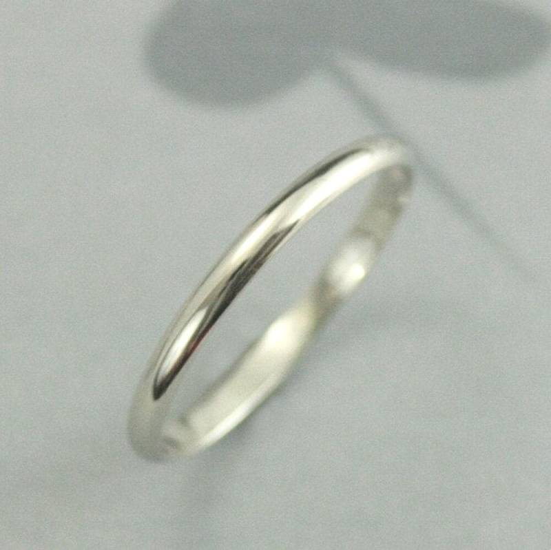 Weißgold 2 Mm Damen Ehering - Dünnes 10K Gold Band Solides Handgemachter Halbrundes Aus von debblazer