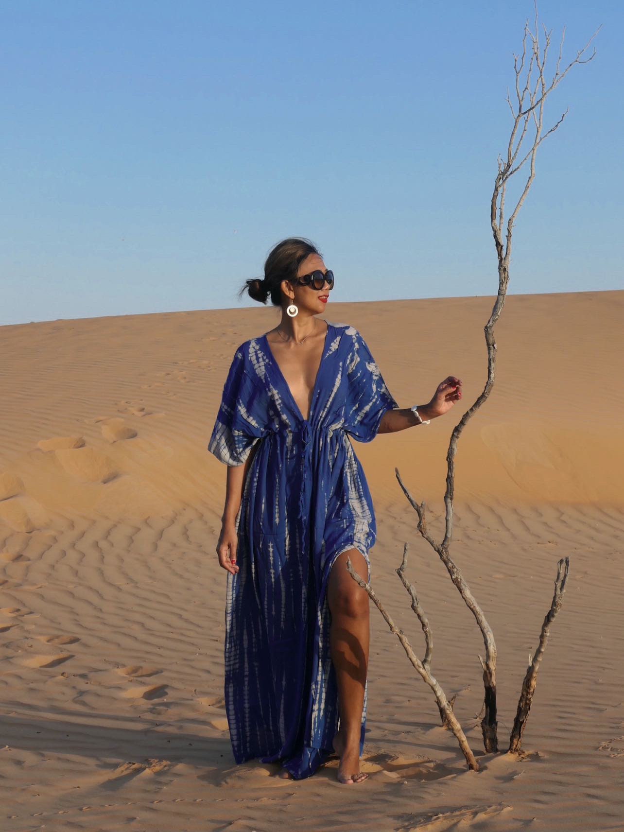 Handgefärbtes Maxikleid, Göttinenkleid, Blauer Langer Kaftan, Übergroßer Urlaubskleidung, Coverup, Maxikaftan, Tie-Dye-Kleid, Strandkleid von dechom