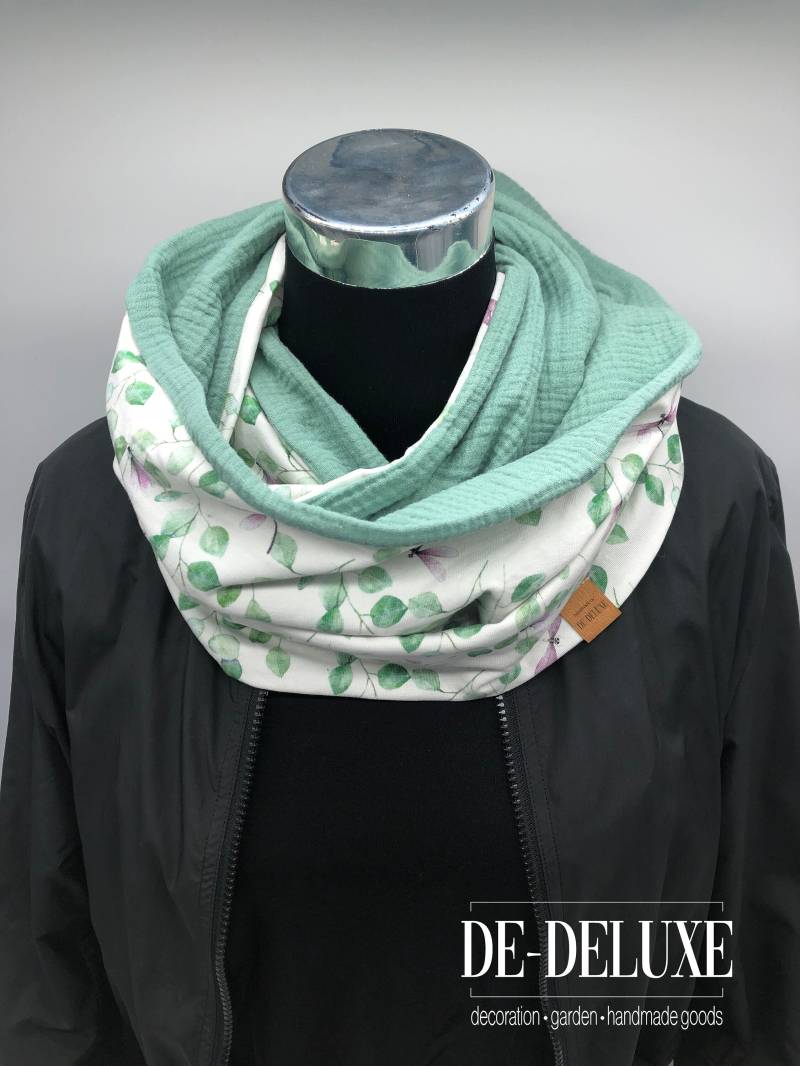 Loop Damen Schal/Wickelschal Eukalyptus Mit Libellen Baumwolljersey Und Musselin von dedeluxedekoration