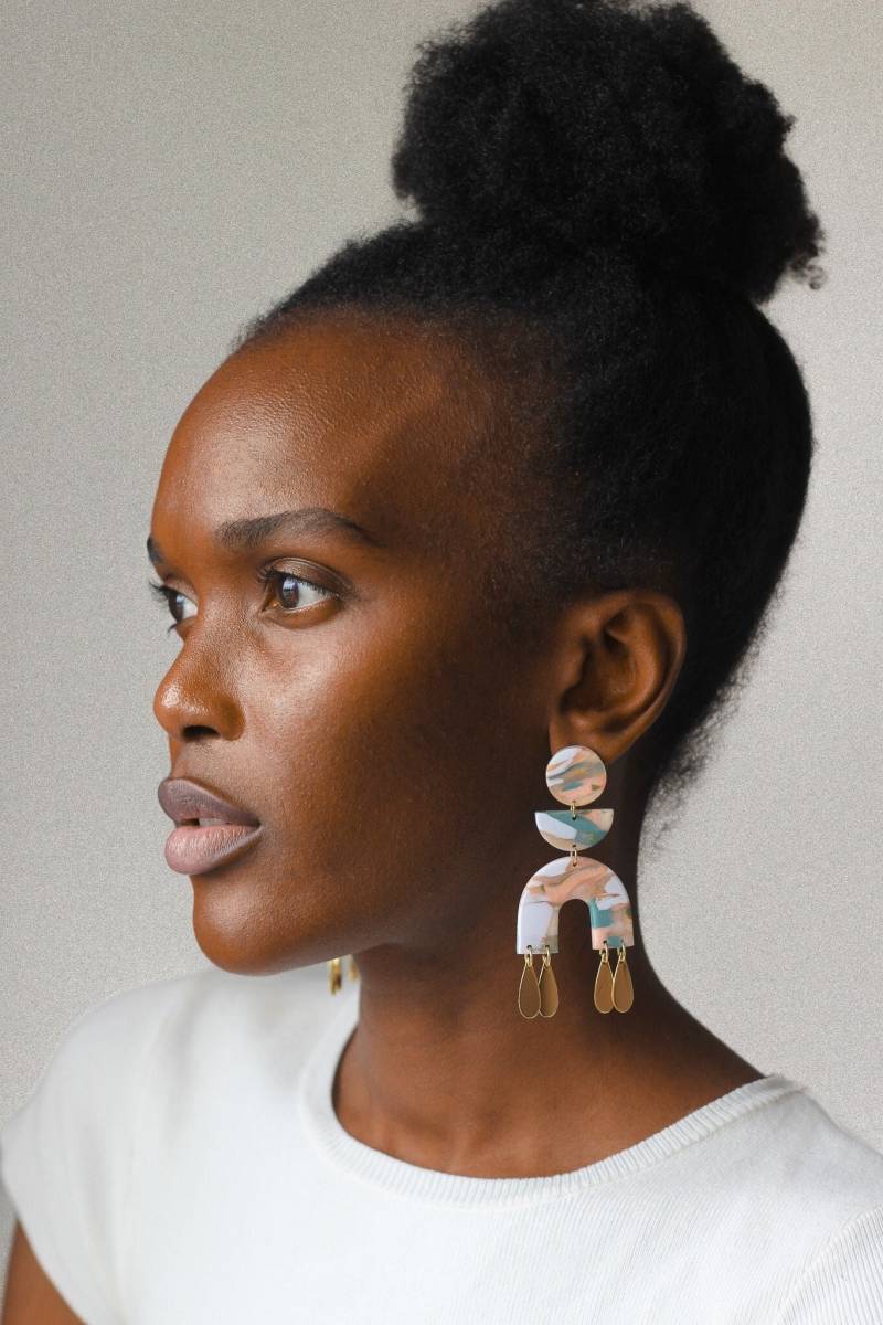 Les Tant-Aimées - Original Handgefertigte Ohrringe, Modelliert Von Dehis Studio von dehisstudio