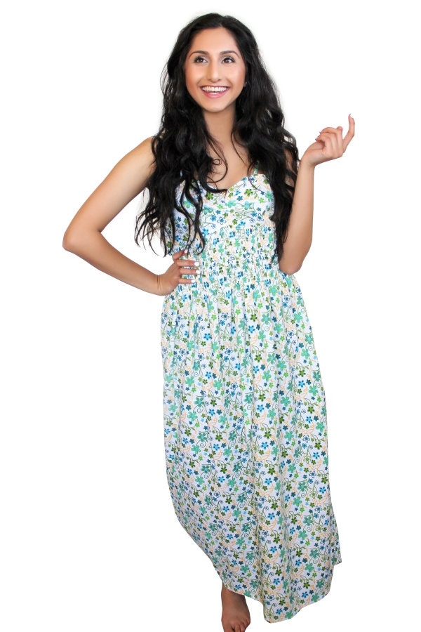 Floral Maxi Kleid-Boho Weiß Sommer Kleid-Geschenk Für Her-Eofy Verkauf Floral Maxi Kleid-Boho Weiß Sommer Kleid-Geschenk Für Her-Eofy Verkauf von deidaaecogiftsonline