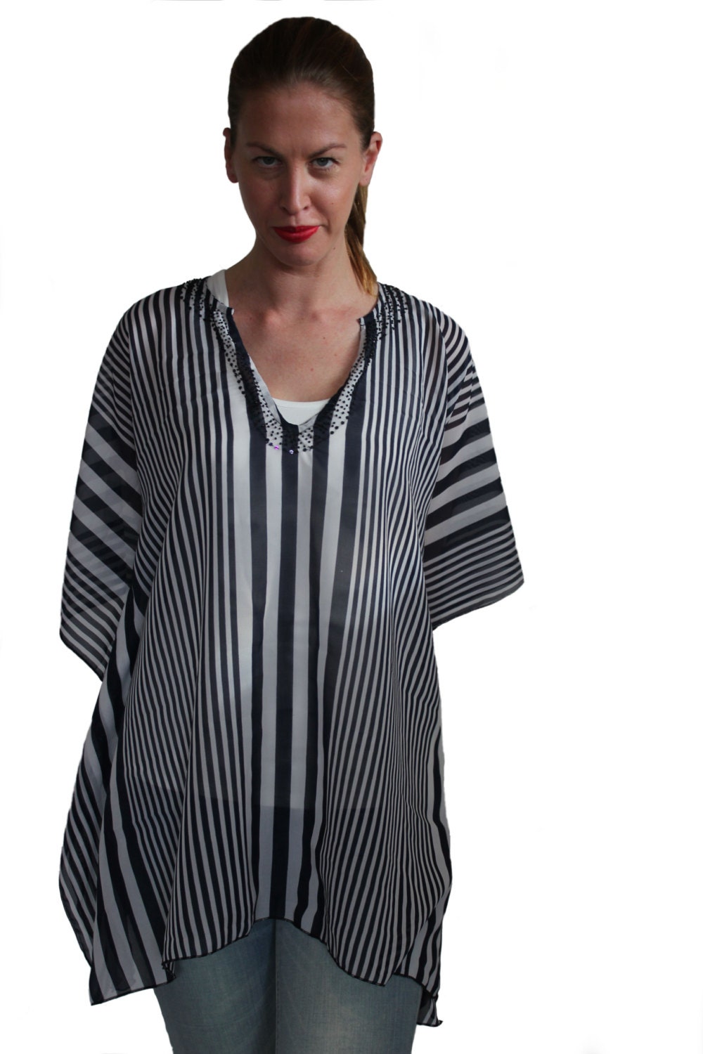 Schwarz Und Weiß Perlen Kaftan - Plus Größe Gestreifte Strand Weihnachtsgeschenk Für Sie Schwarz Und Weiß Perlen Kaftan - Plus Größe Gestreifte Strand Weihnachtsgeschenk Für Sie von deidaaecogiftsonline