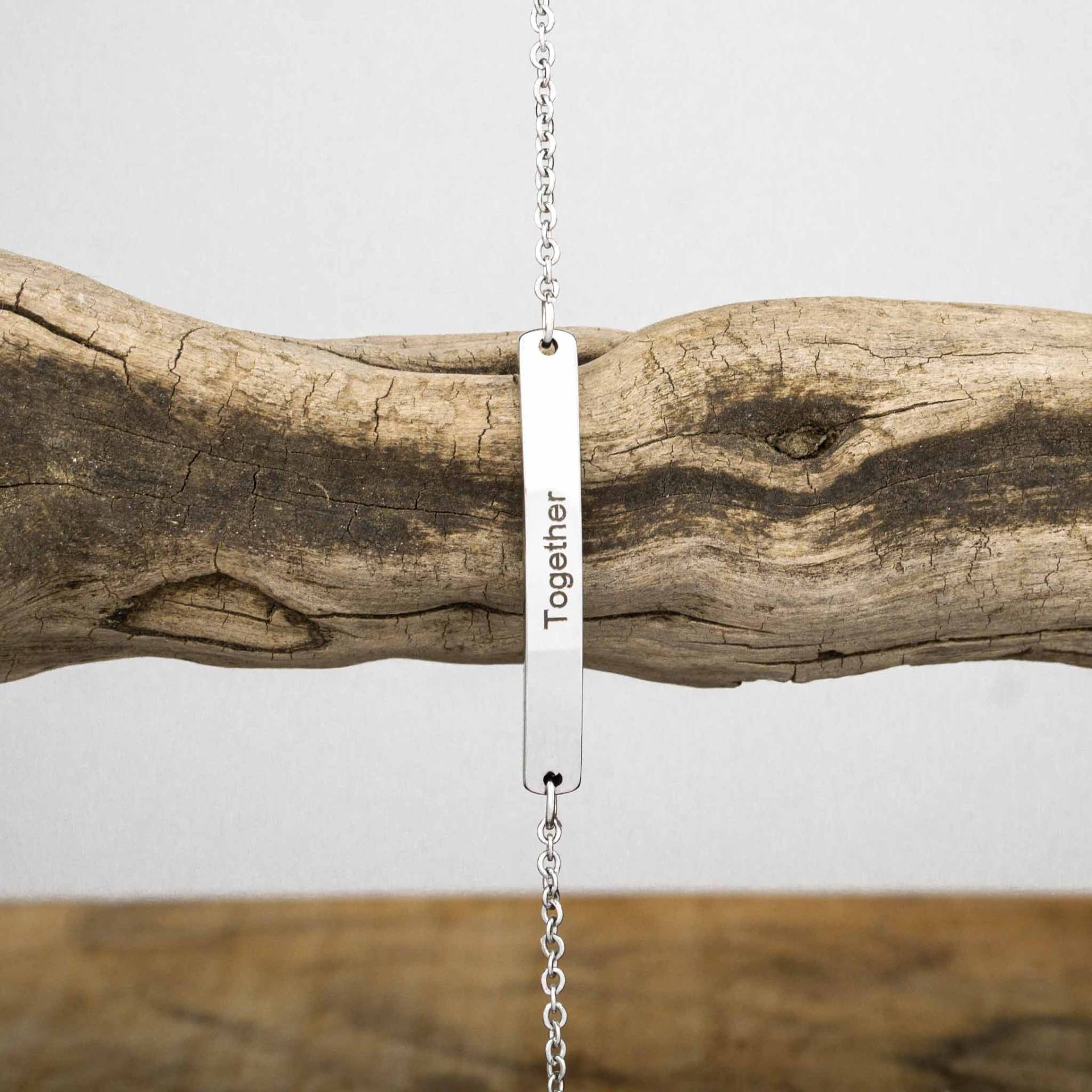 Personalisiertes Armband in Silber/Mit Eigener Gravur Personalisierte Armkettchen Namensarmband Geschenk Valentinstag Personalisiertes Armband in Silber/Mit Eigener Gravur Personalisierte Armkettchen Namensarmband Geschenk Valentinstag von deineKoordinaten