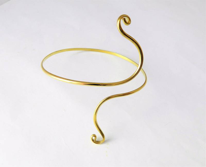 Goldenes Armband, Armband. Messingarmband, Damenarmband, Elegantes Silberarmband, Dezentes Armband von deinujewelry