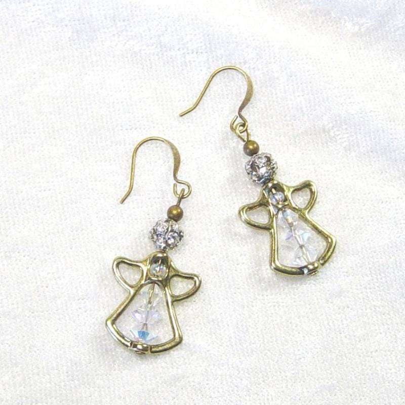 Gold Engel Kristall Perlen Ohrringe, Weihnachten Urlaub Schmuck von delaMarCollection