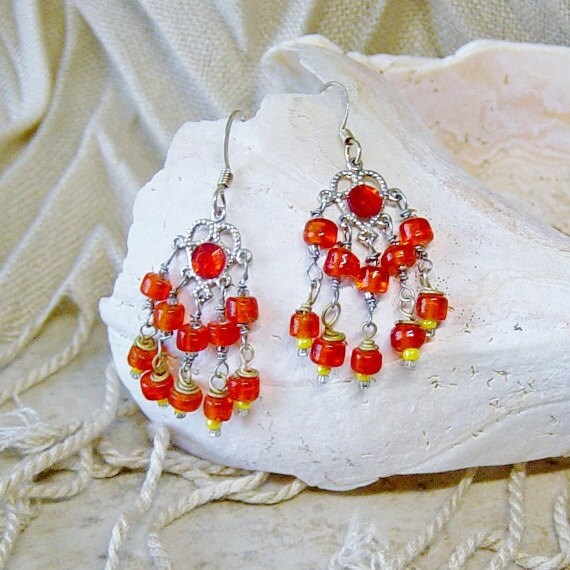 Orange Perlen Kronleuchter Ohrringe Silber Filligran, Boho Hippie Stil von delaMarCollection
