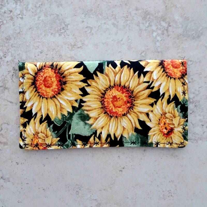 Scheckbuch-Cover Aus Sonnenblumen-stoff Cottage Floral Portemonnaie von delaMarCollection