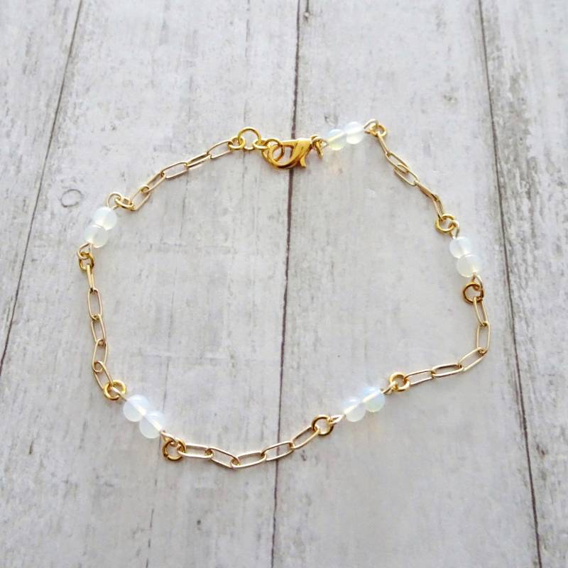 Goldkette Fußkettchen, Weiße Seeopal Perle, Länge Verstellbar Goldkette Fußkettchen, Weiße Seeopal Perle, Länge Verstellbar von delamarjewelry