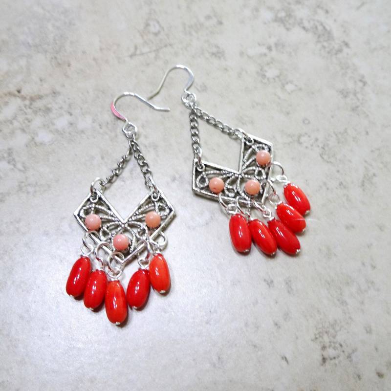 Korallen Perlen Silber Kronleuchter Ohrringe, Boho Schmuck Korallen Perlen Silber Kronleuchter Ohrringe, Boho Schmuck von delamarjewelry