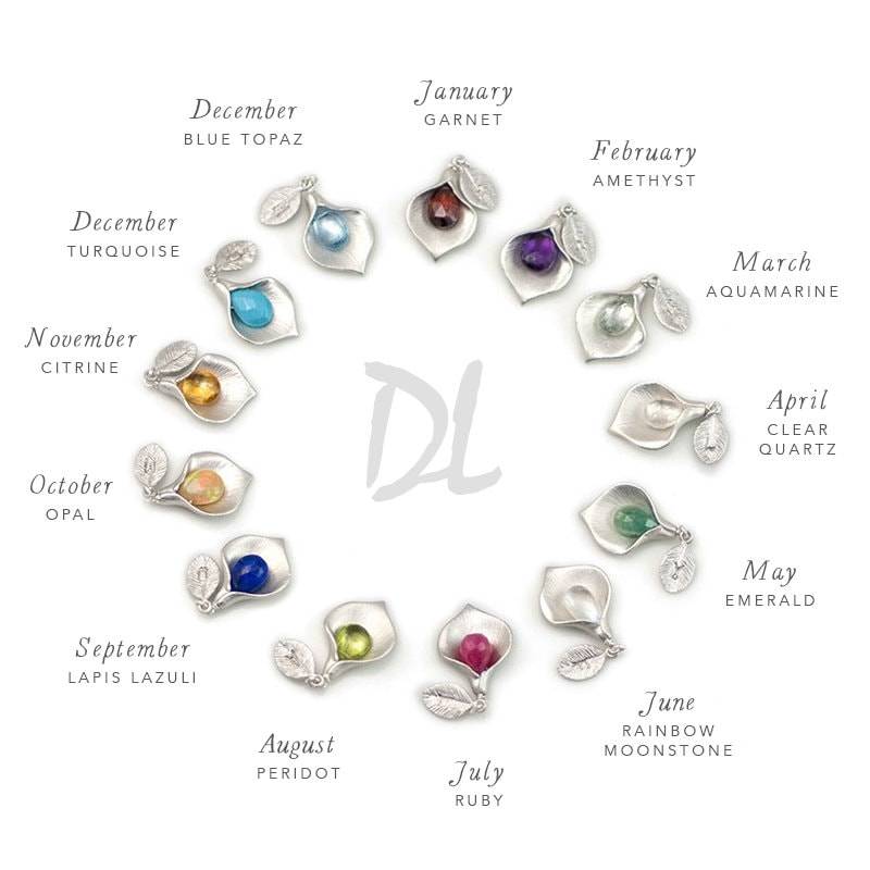 Add On - Personalisierter Geburtsstein Schmuck Individueller Initial Anhänger Calla Lilie von delezhen