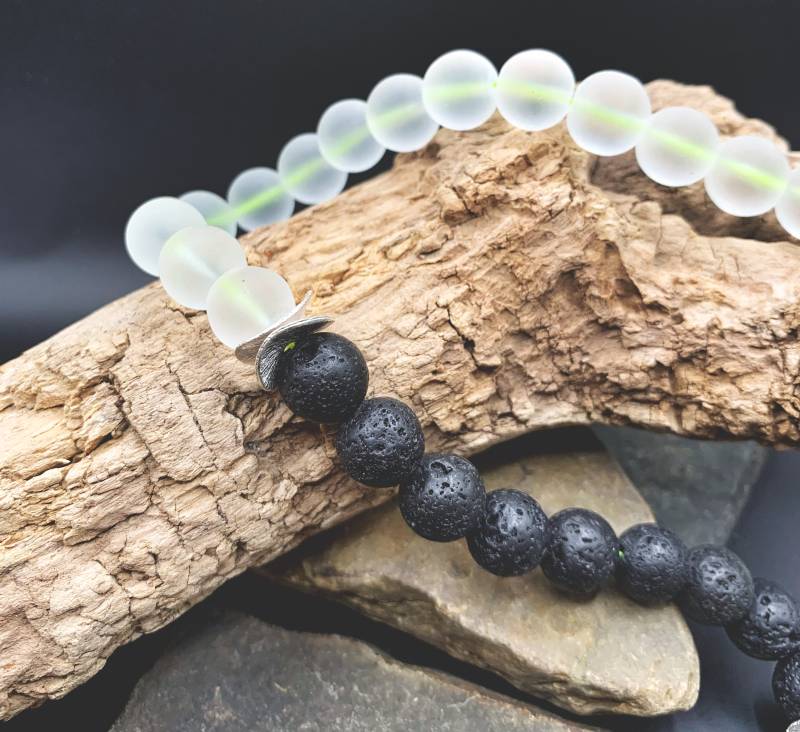 Halskette Dag Och Natt - "Tag & Nacht" Kette Mit Lavaperlen Und Gefrosteten Glasperlen 47 cm von denGLADA