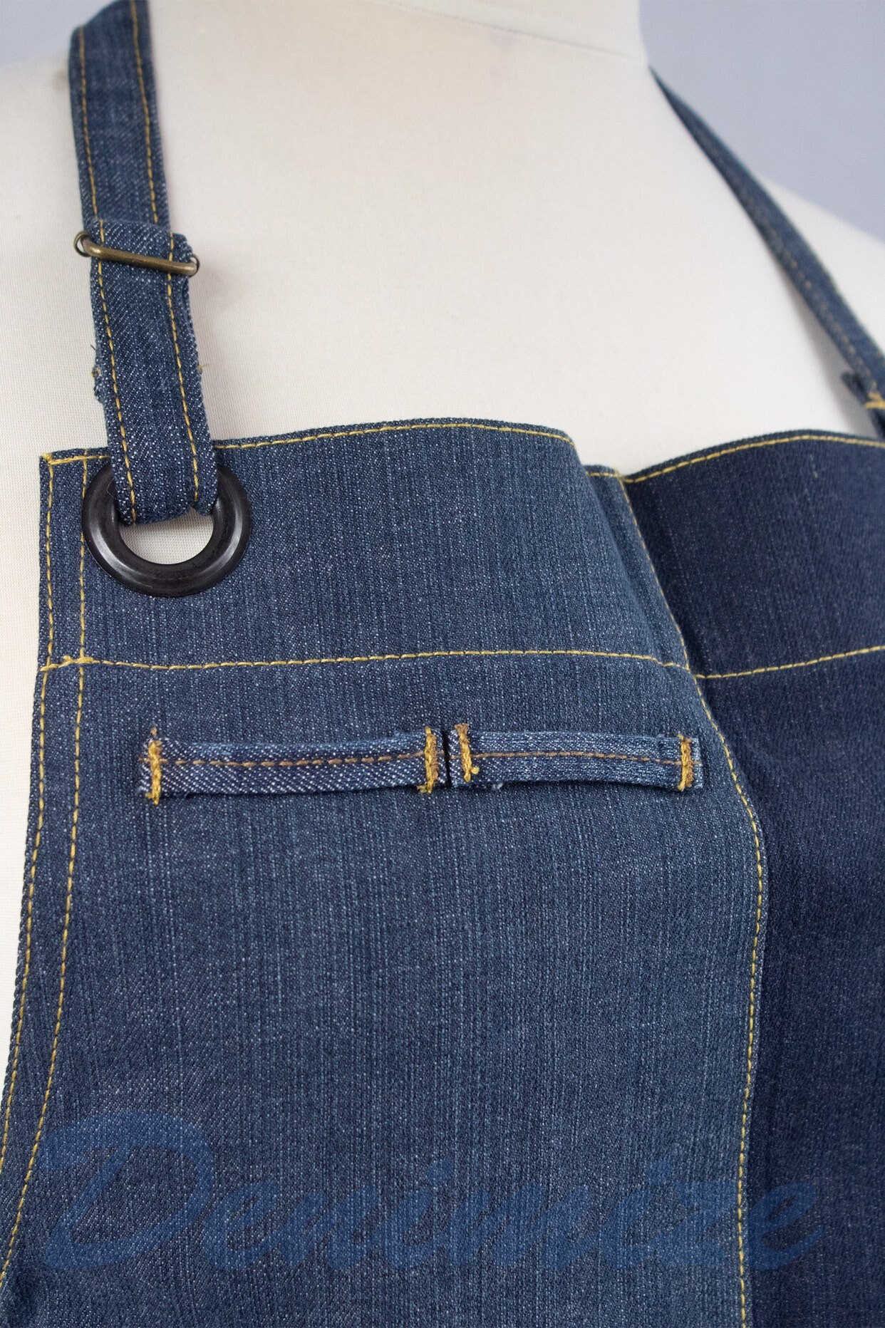 Jeans-Schürze, Recycling Schürze, Köche Blau Kochschürze, Köche/Gartenarbeit Schürze Jeans-Schürze, Recycling Schürze, Köche Blau Kochschürze, Köche/Gartenarbeit Schürze von denimize