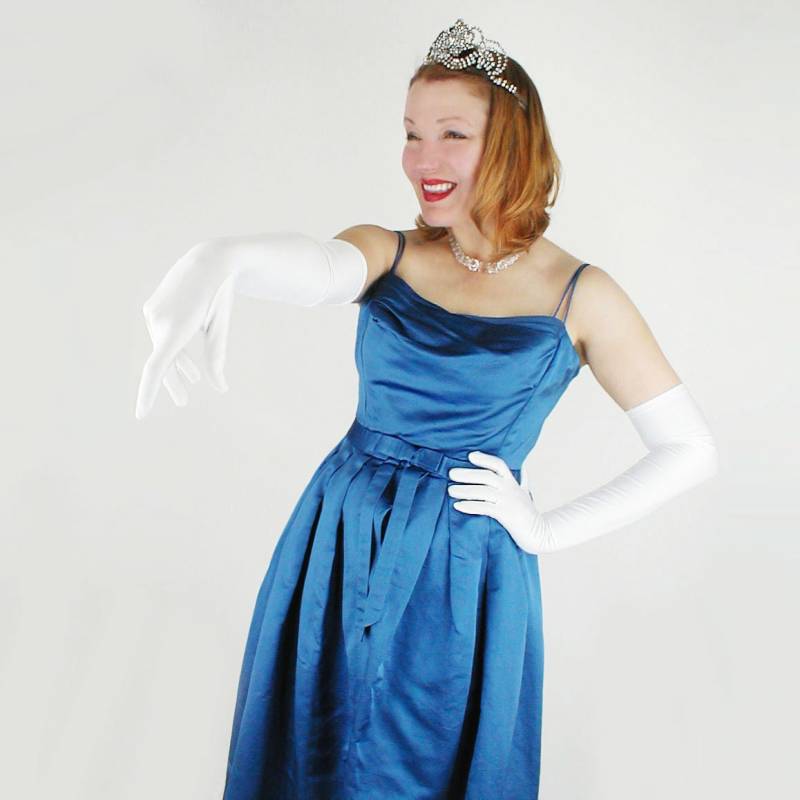 1950S Blaues Langes Kleid Aus Seidensatin Von Helga - Unglaubliche Konstruktion S Vfg Mitglied von denisebrain