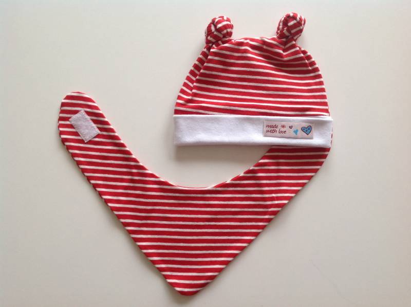Babymütze Mit Passendem Halstuch von designGHgermany