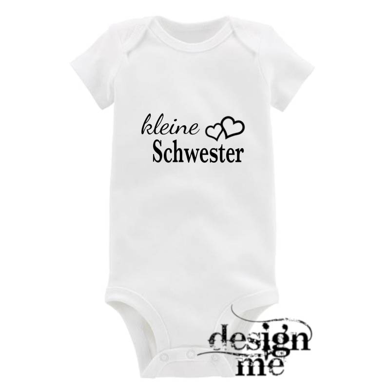 Baby Body Mit Aufdruck Motiv Spruch Kleine Schwester Kurzarm Fun Geschenk von designme24