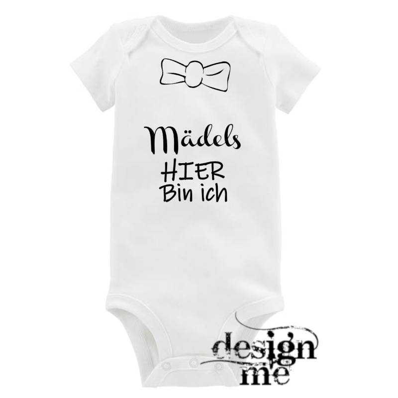 Baby Body Mit Aufdruck Motiv Spruch Mädels Hier Bin Ich Kurzarm Fun Geschenk von designme24