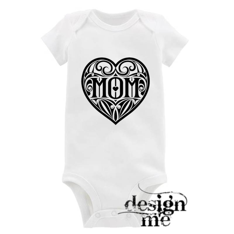 Baby Body Mit Aufdruck Motiv Spruch Mom Herz Lustig Kurzarm Fun Geschenk von designme24