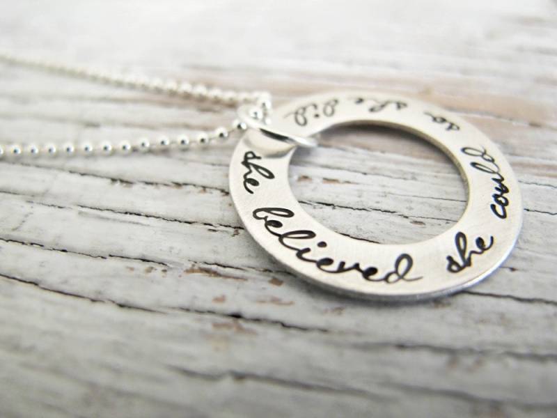 Bereit Zum Versand - Sie Glaubte, Sie Könnte Das So Machen, Inspirational Schmuck, Abitur Geschenk, Halskette, Handgestempelter Schmuck von designsbydawnrenee
