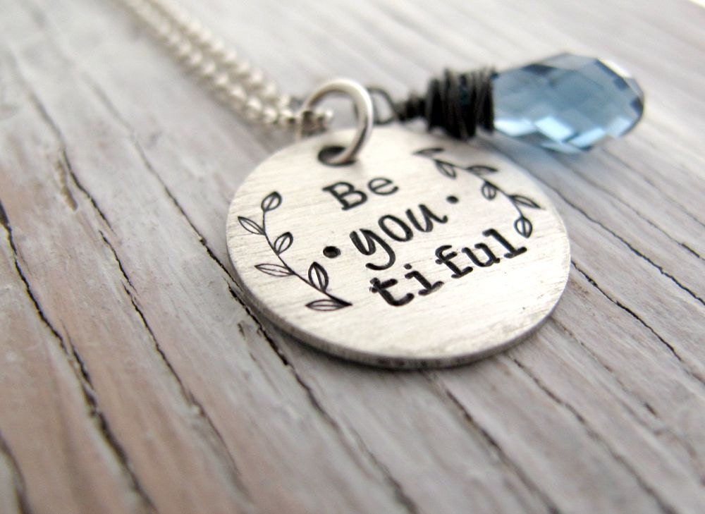 Beyoutiful Halskette, Wunderschöne Inspirierender Schmuck, Mit Geburtsstein, Inspirierende Ready To Ship von designsbydawnrenee