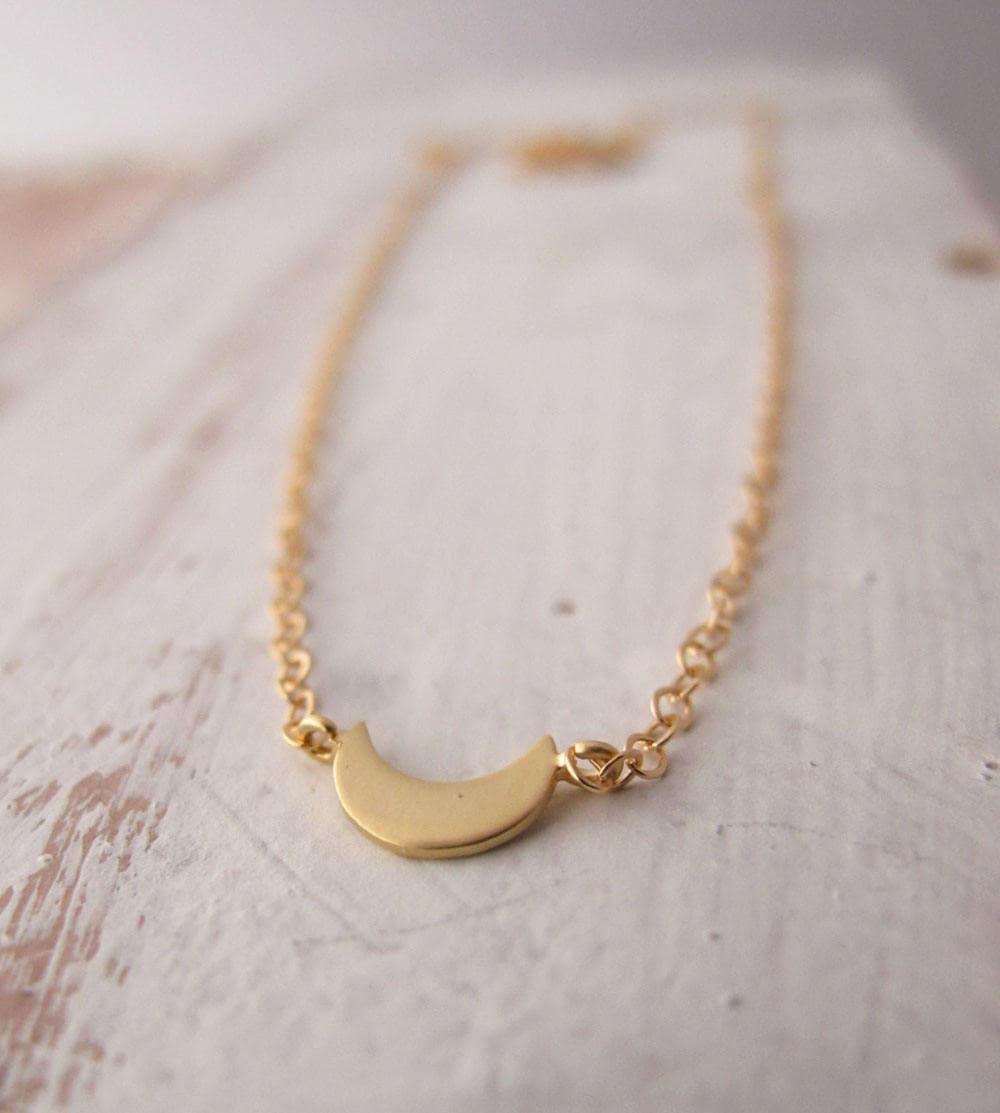 Gold Halbmond Halskette, Winzig, Modern, Minimalistisch, Geschichtet, Doppelstrang, Liebe Dich Bis Zum Mond Und Zurück, Ready To Ship von designsbydawnrenee