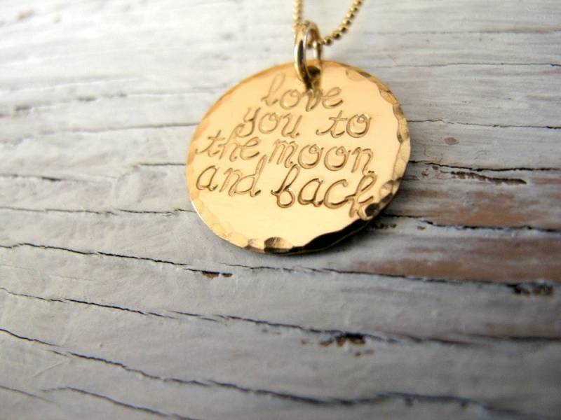 Gold Love You To The Moon & Back Halskette, Doppelt, Geschichtet, Handgestempelt, Halbmond von designsbydawnrenee