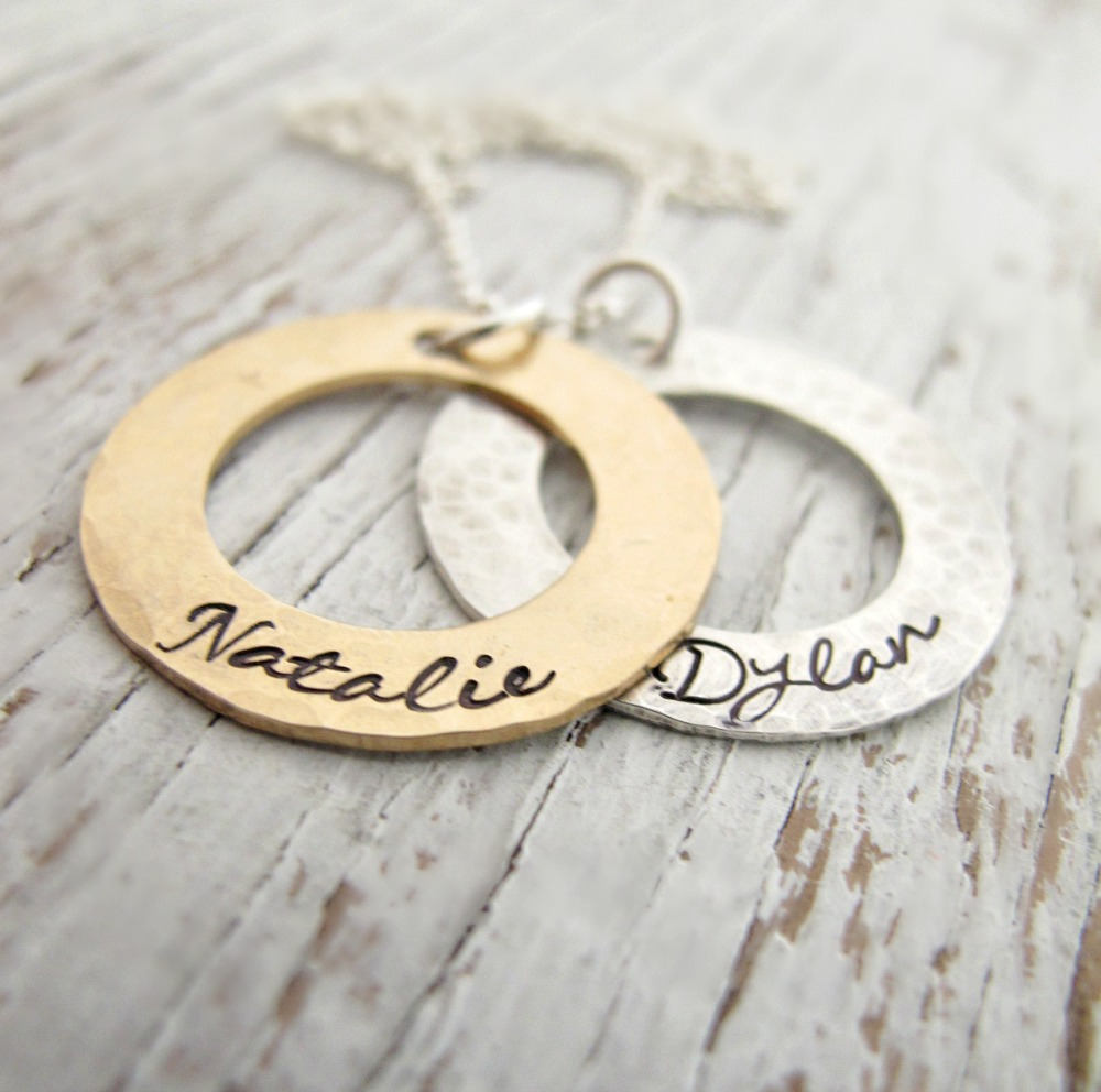Gold Und Silber Mutter Halskette, Personalisierter Schmuck, 2 Kindernamen, Hand Gestempelt von designsbydawnrenee