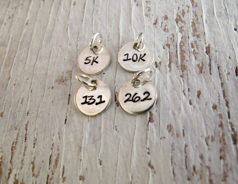 Halber Marathon Anhänger, Kleiner Anhänger Für Laufen, 5K, 10K, 13.1, 26, 2, Racer von designsbydawnrenee