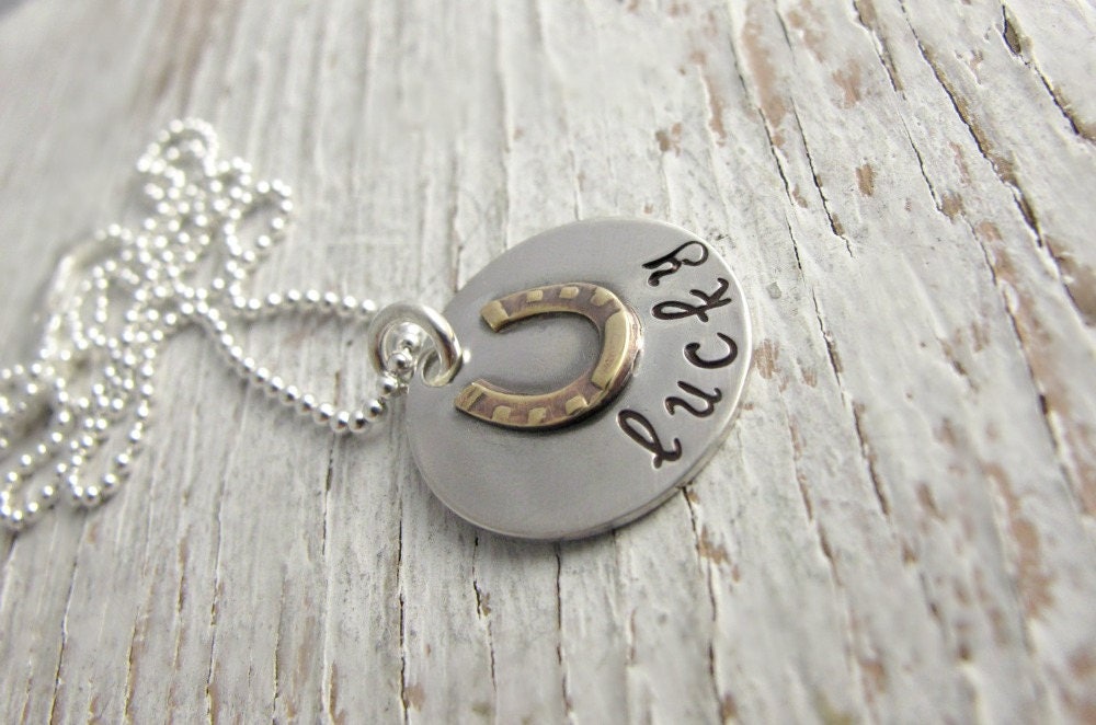 Lucky Hufeisen Halskette, Sterling Silber, Hand Gestempelt - St. Patrick's Day, Irisch, Viel Glück, Glückwünsche, Gesegnet, Inspirierend von designsbydawnrenee