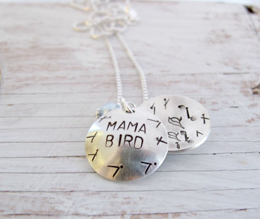 Mama Vogel Halskette, Notgroschen, Personalisierte Hand Gestempelt Schmuck, Sterling Silber Muttertagsgeschenk, Bereit Zu Versenden von designsbydawnrenee