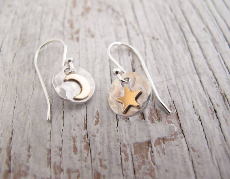 Mond Und Stern Ohrringe, Sterling Silber Gold Getönt, Kleine Ich Liebe Dich Bis Zum Zurück, Ohrringe von designsbydawnrenee