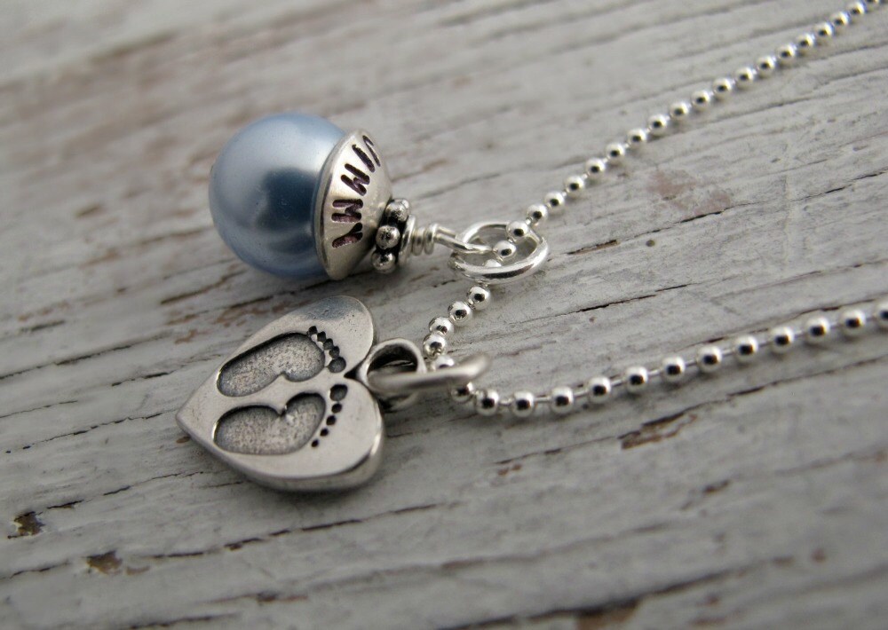 Neue Mama Halskette, Push Geschenk, Personalisiert, Muttertagsgeschenk, Baby Fußabdrücke, Hand Gestempelt, Sterling Silber von designsbydawnrenee