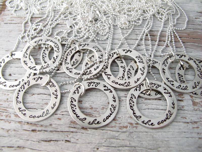 Sofort Lieferbar - Sie Glaubte, Sie Könnte So, Inspirierender Schmuck, Abschlussgeschenk, Halskette, Handgestempelter Schmuck von designsbydawnrenee