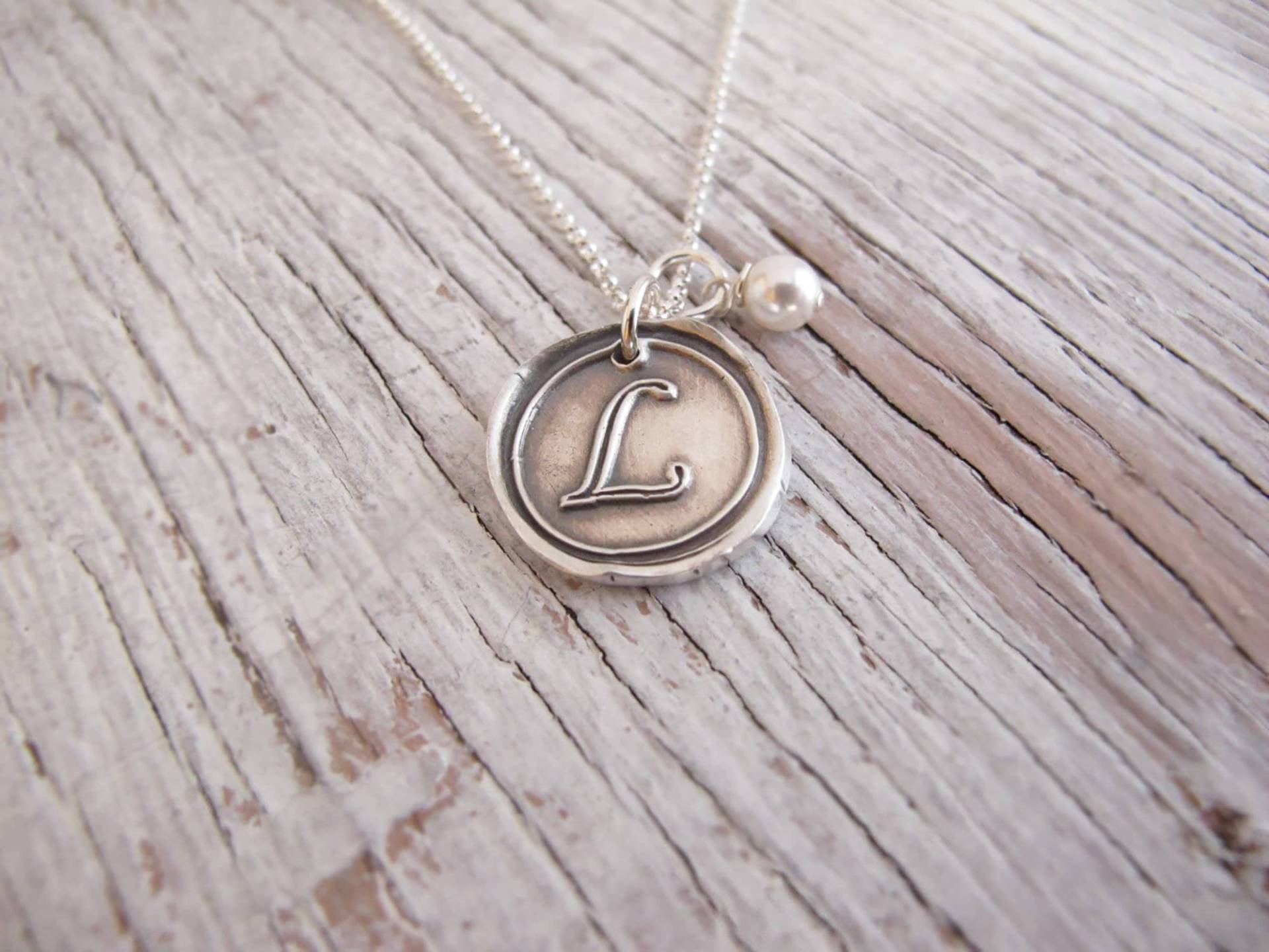 Wachs Siegel Halskette, Initiale, Monogramm, Handgemachter Schmuck, Feines Sterling Silber, Hochzeitsgeschenk, Brautjungfer, Mutter Geschenk von designsbydawnrenee