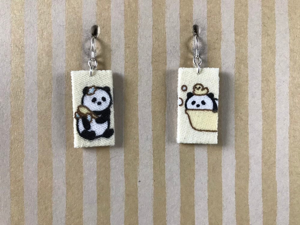 Leichte Stoff Ohrringe, Hellgelb Kleine Rechteck Mit Baden Baby Pandas, Sterling Silber Ohrhaken, Mutter-Zu-Sein-Geschenk von designsbywenia