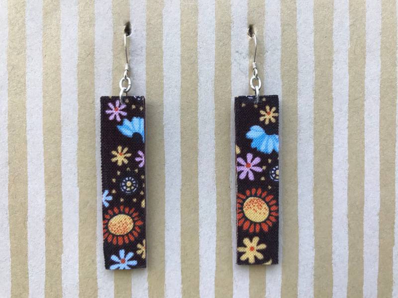 Leichte Stoff Ohrringe, Lange Braun Rechteckige, Gemischte Blume, Sterling Silber Ohrhaken von designsbywenia