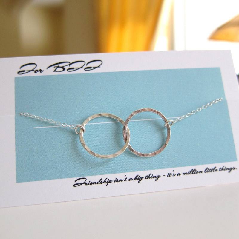 Für Bff Beste Freunde Liebe Zwei Kreise Gesperrt Sterlingsilber Anhänger Halskette Angepasst Yoga Schmuck Aus in Usa Designs Von Yan Für Bff Beste Freunde Liebe Zwei Kreise Gesperrt Sterlingsilber Anhänger Halskette Angepasst Yoga Schmuck Aus in Usa Designs Von Yan von designsbyyan